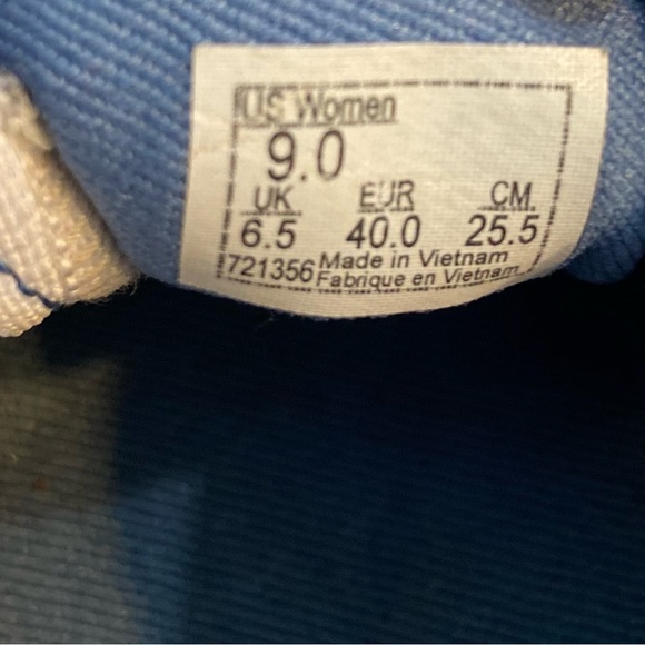 Vans  Asher Platform Off The Wall Blue Denim Slip-Ons with White Polka Dots - Picture 6 of 6